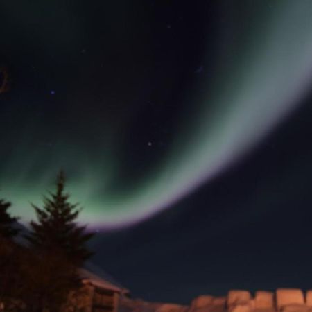 Gemlufall Guesthouse Thingeyri Esterno foto